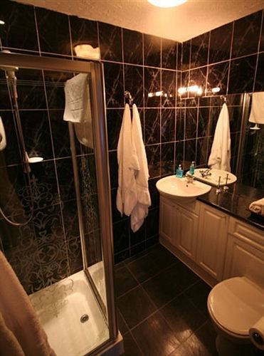 Guesthouse Topos Сент-Остелл Екстер'єр фото